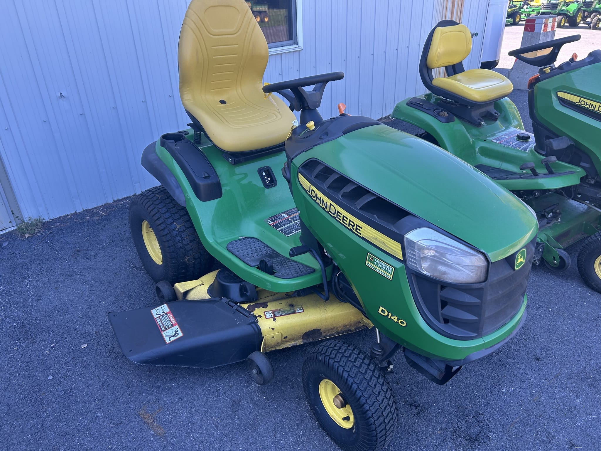 2012 John Deere D140 Image