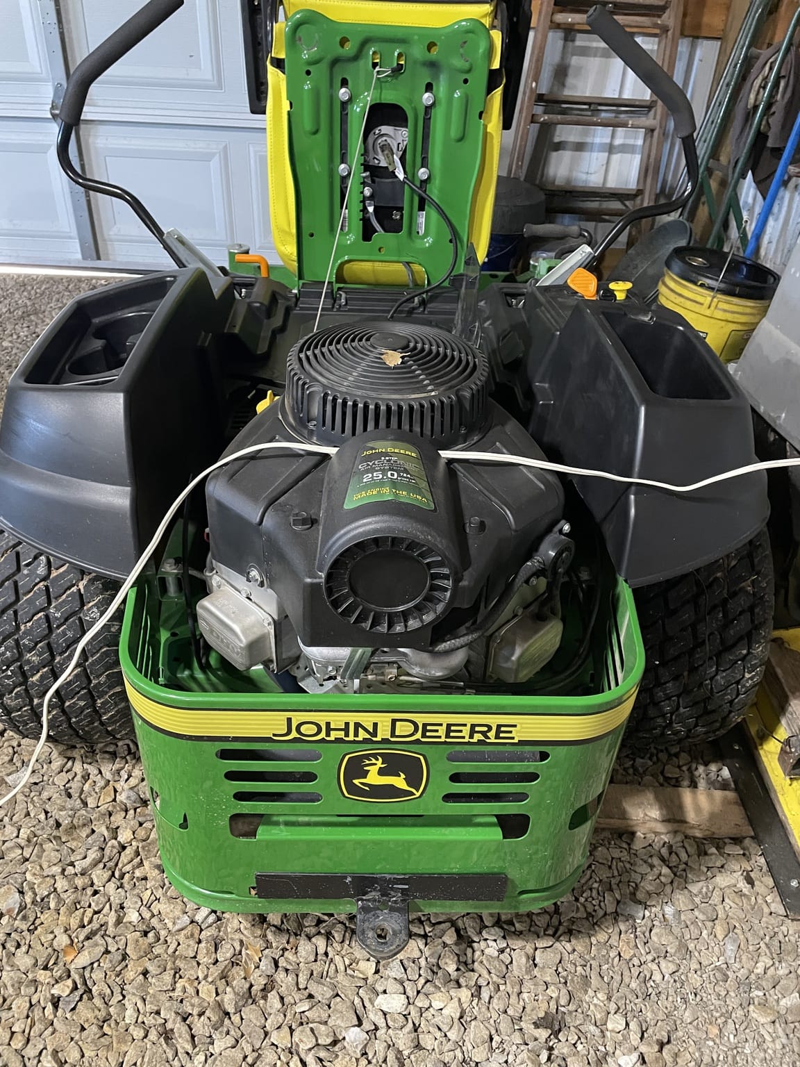 2016 John Deere Z535M Image