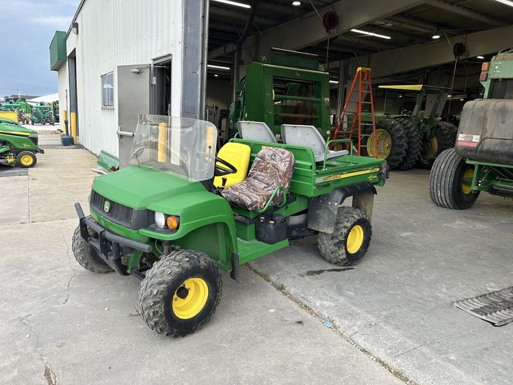 2004 John Deere HPX 4X4 Image