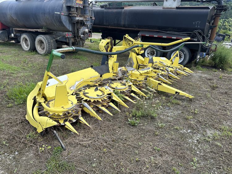 2019 John Deere 698 Image