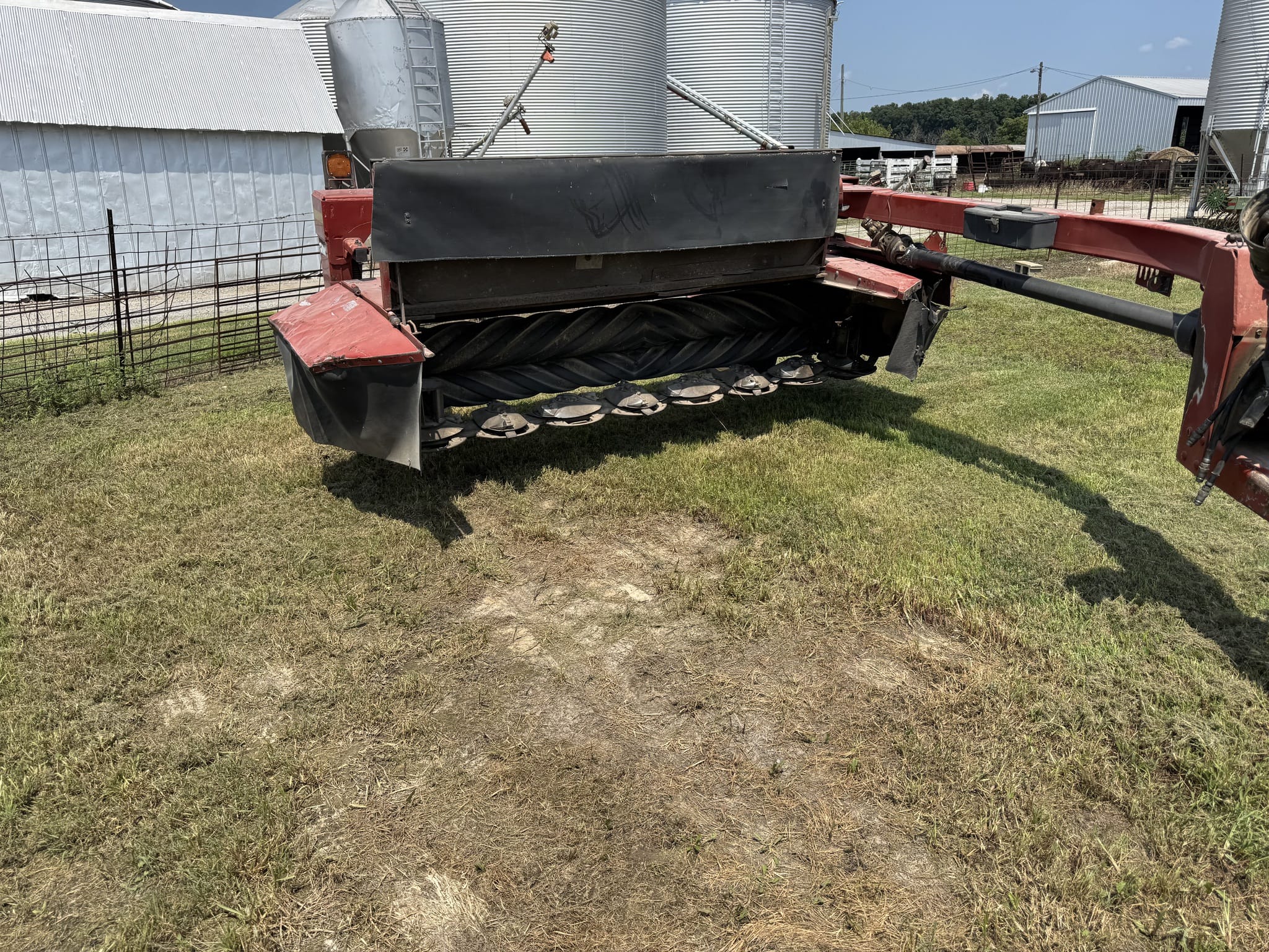 2002 New Holland 1411 Image
