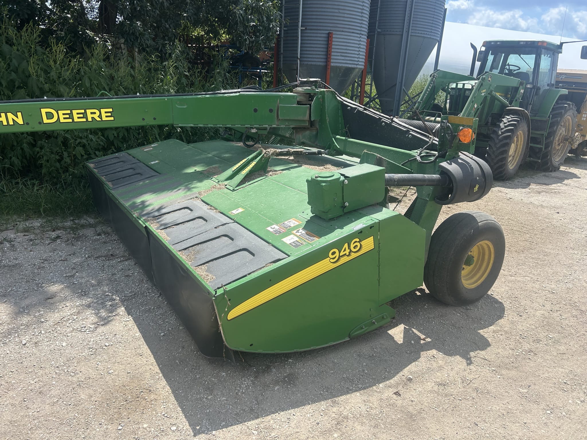 2020 John Deere 946 Image