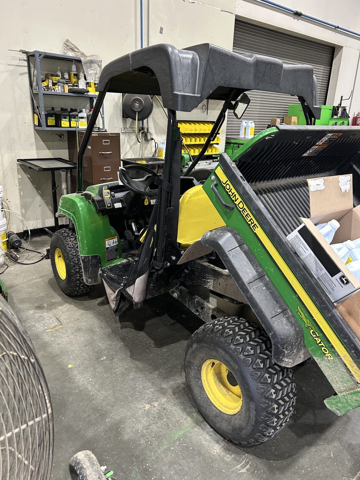 2016 John Deere HPX 4X4 Image