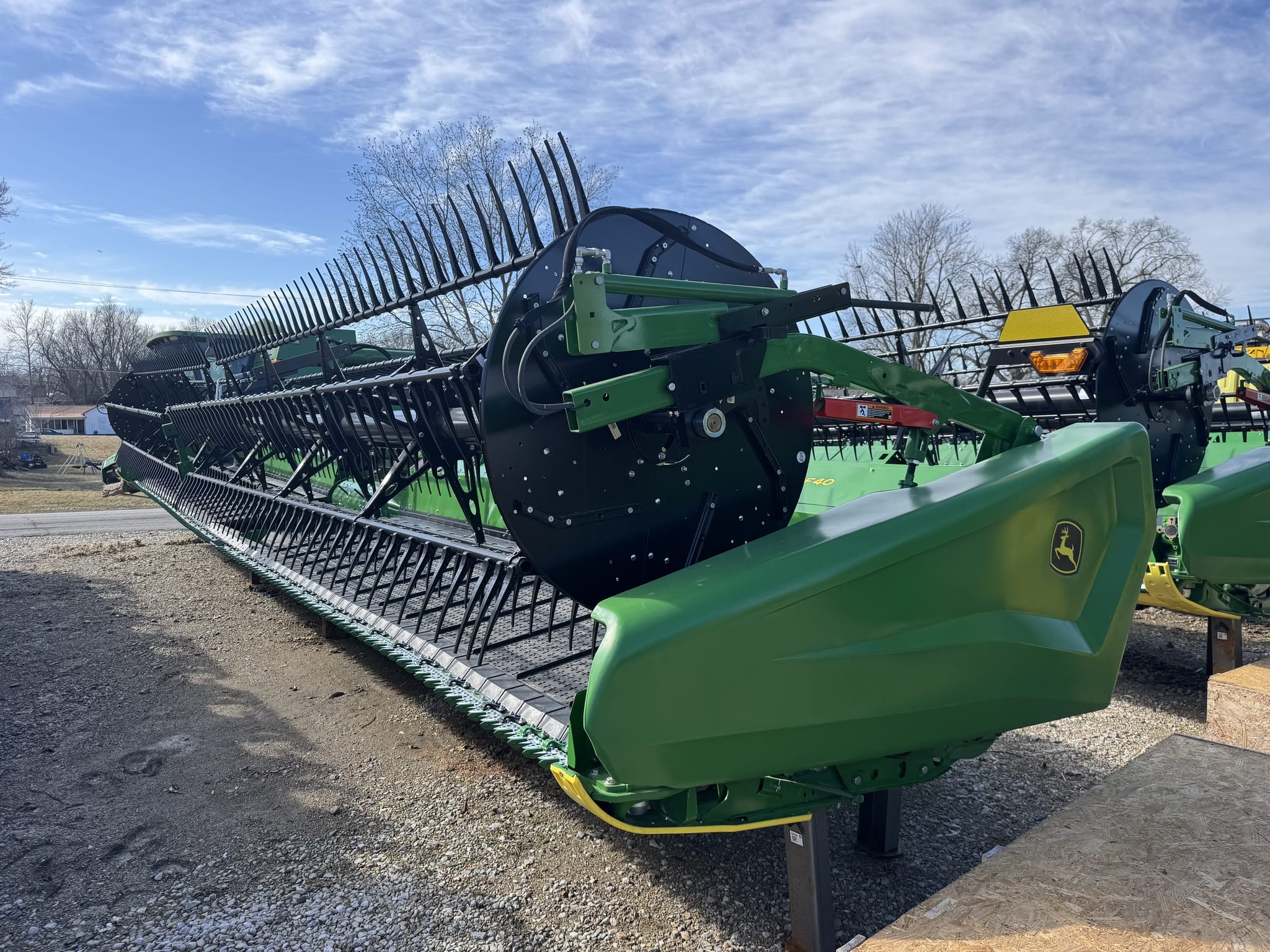 2025 John Deere HDF 40 Image