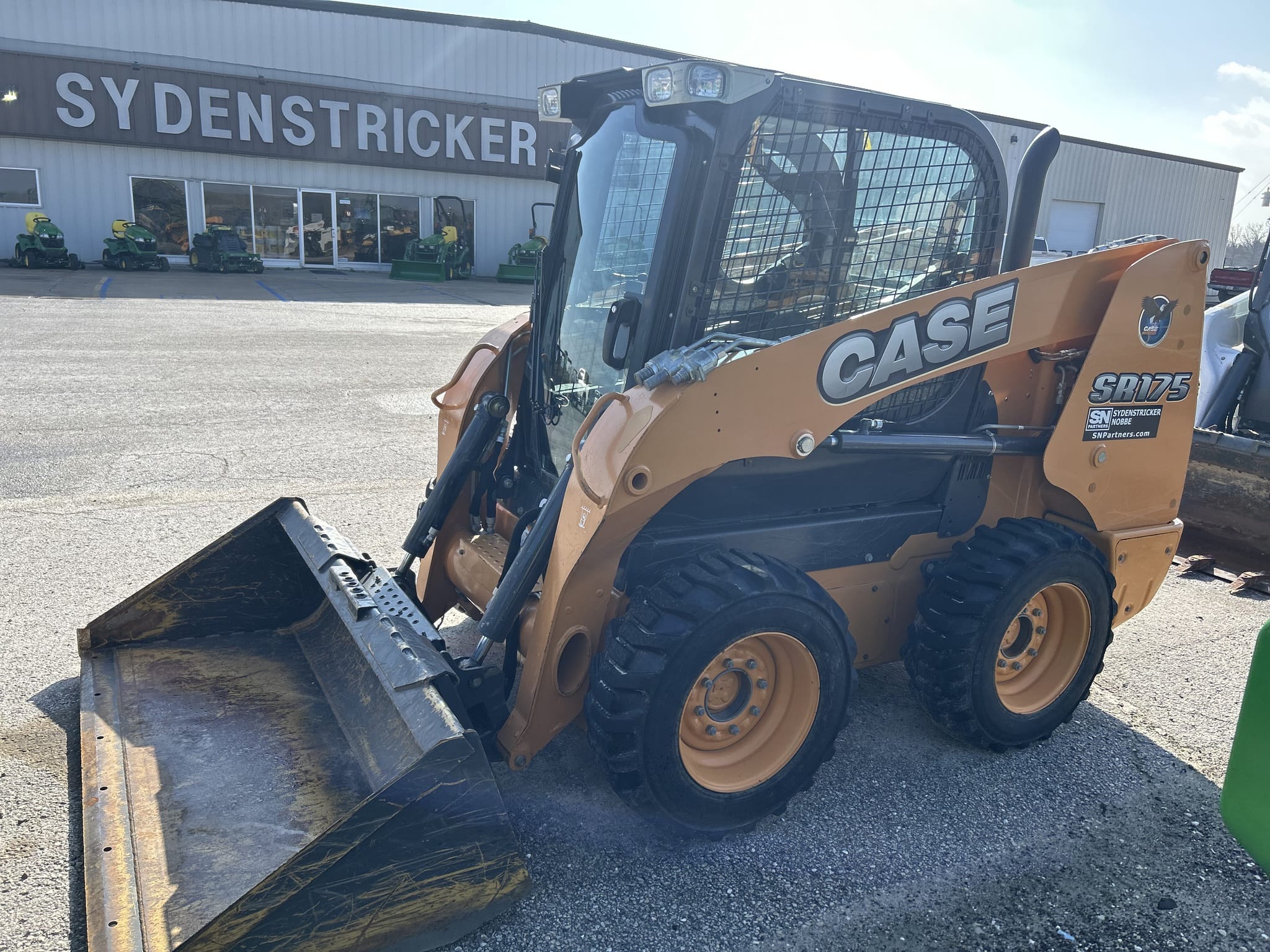 2015 Case SR175-T4B Image