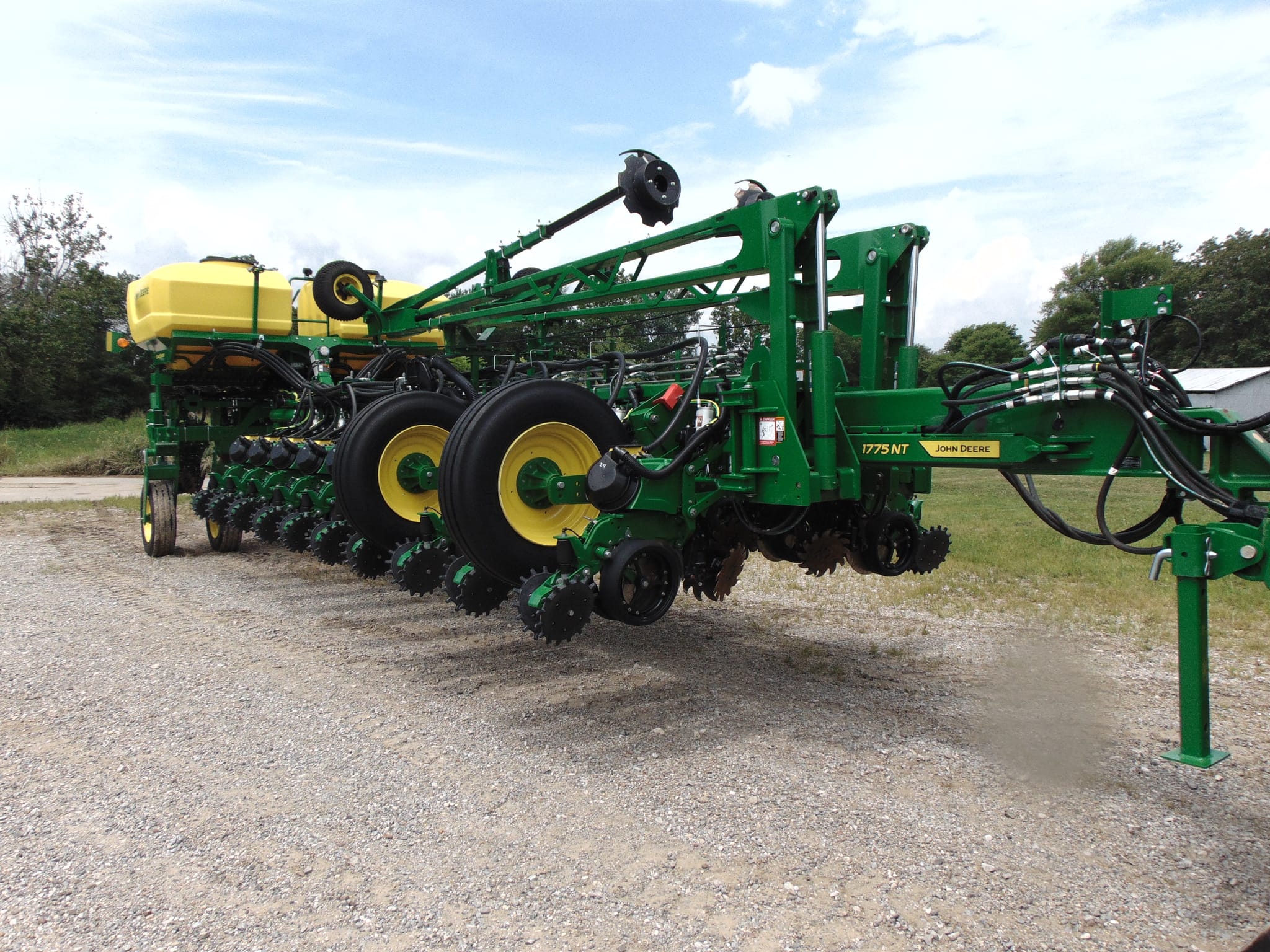 2025 John Deere 1775NT Image