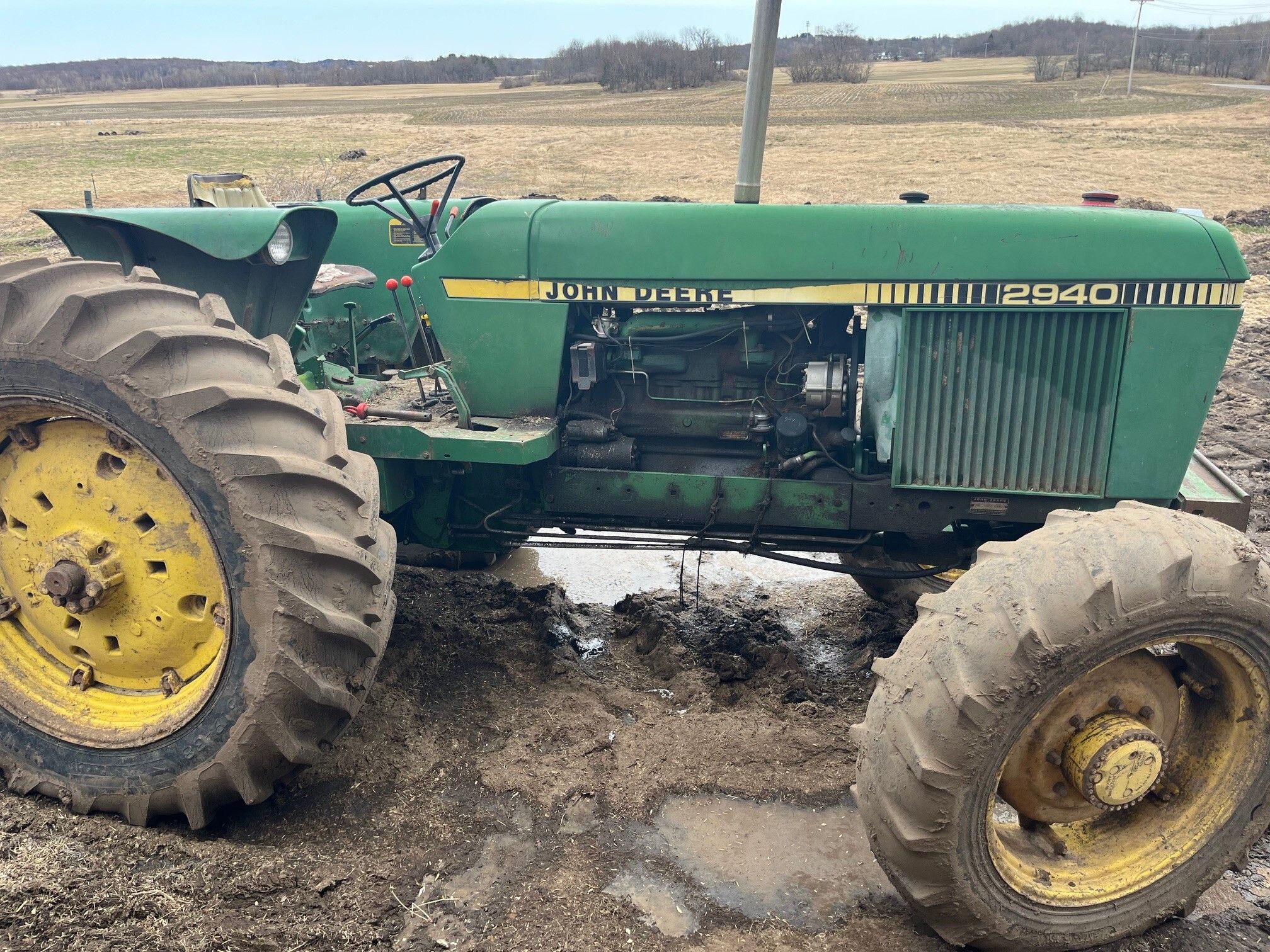 1982 John Deere 2940 Image
