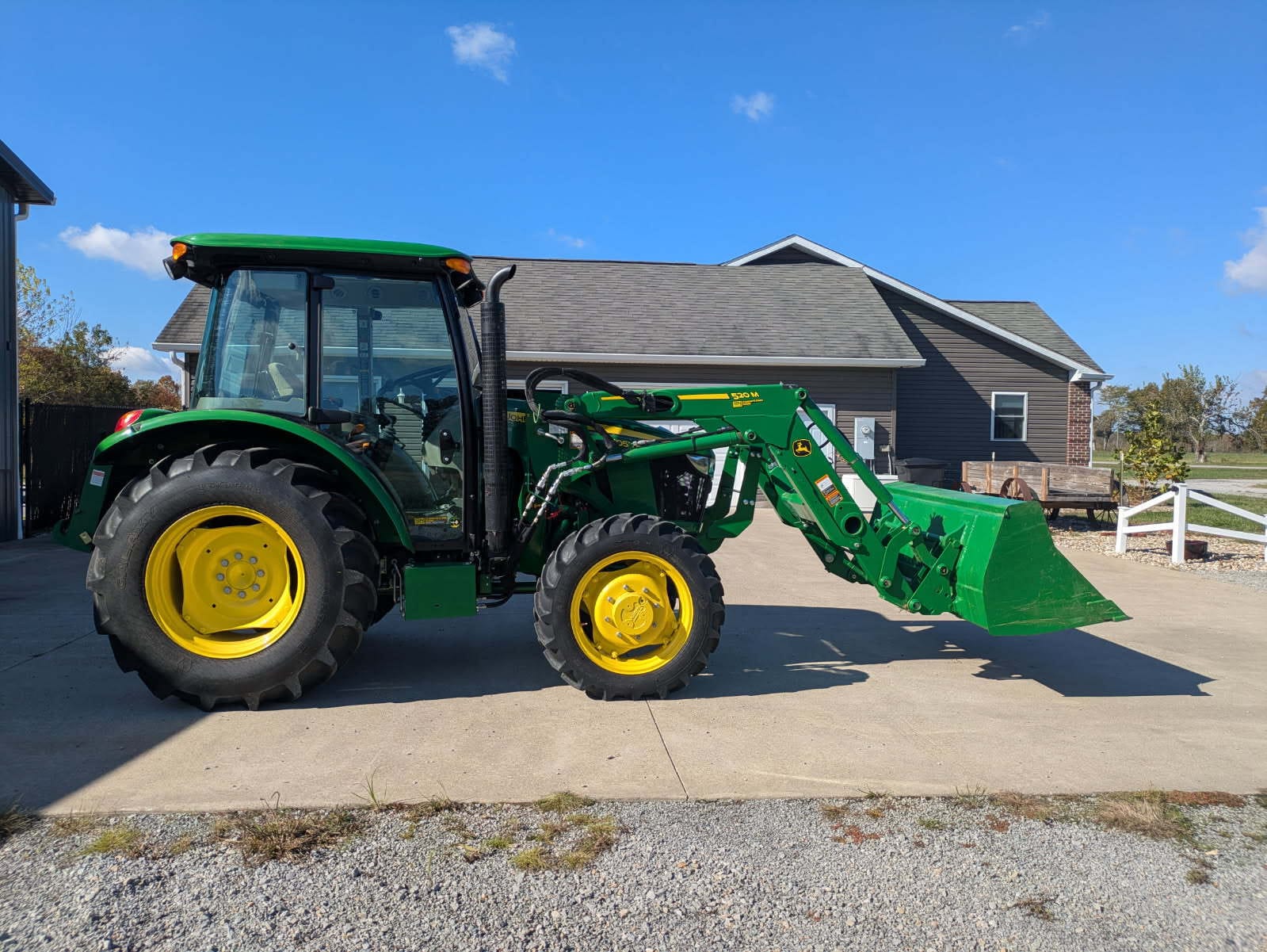 2022 John Deere 5055E Image