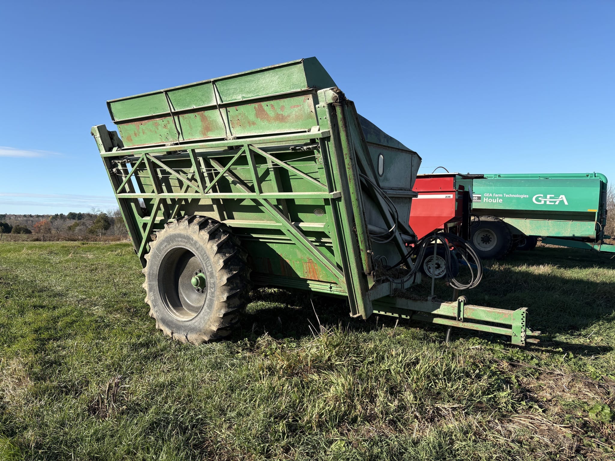 2000 Richardton 960 Image