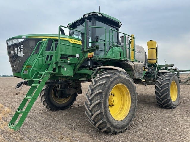 2023 John Deere 410R Image