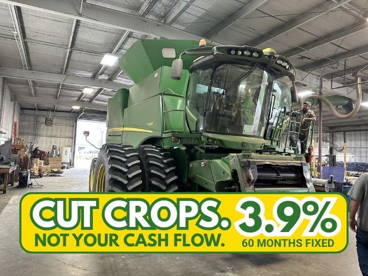 2014 John Deere S680 Image