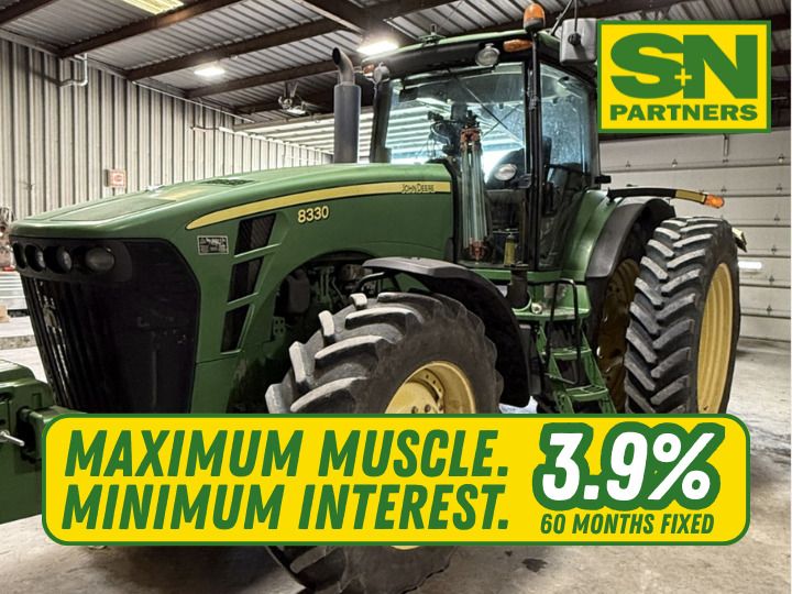 2009 John Deere 8330 Image