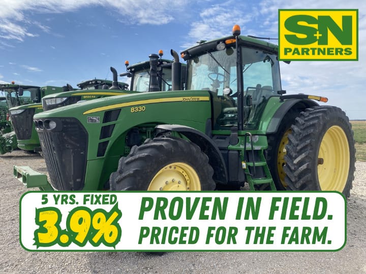 2009 John Deere 8330 Image