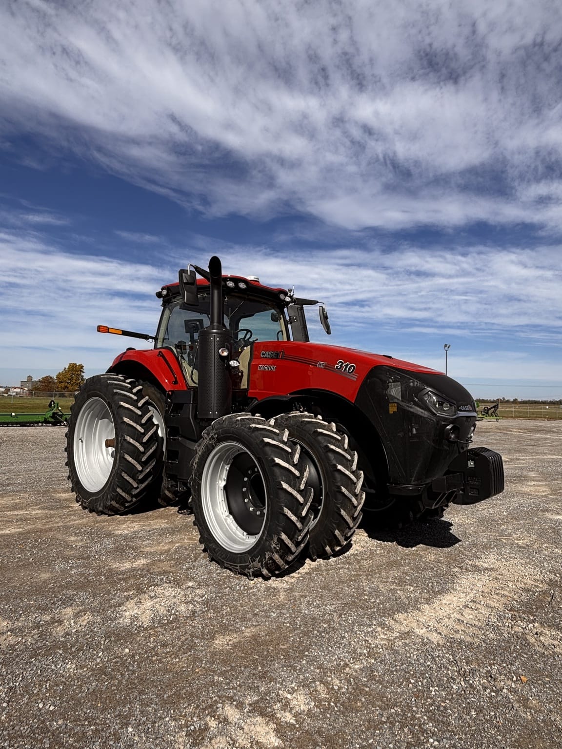 2024 Case IH Magnum 310 AFS Image