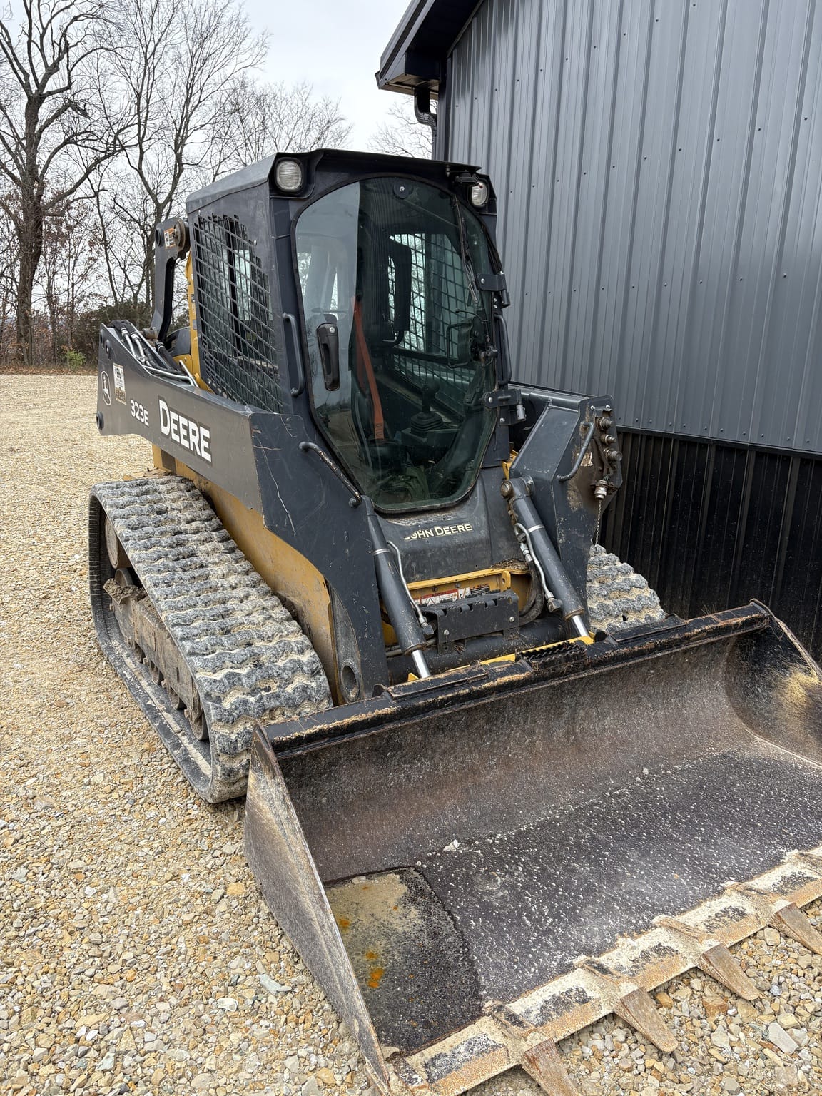 2017 John Deere 323E Image