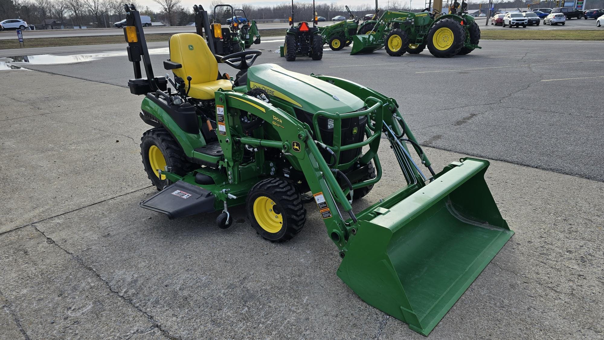 2023 John Deere 1025R Image