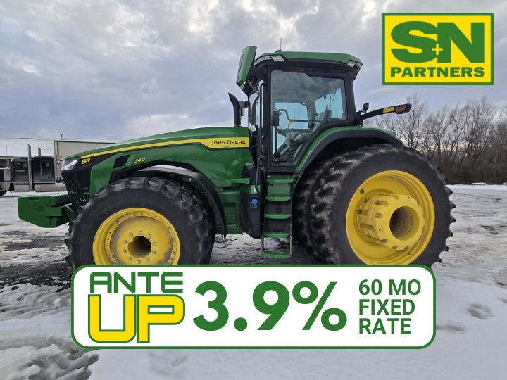 2023 John Deere 8R 340 Image