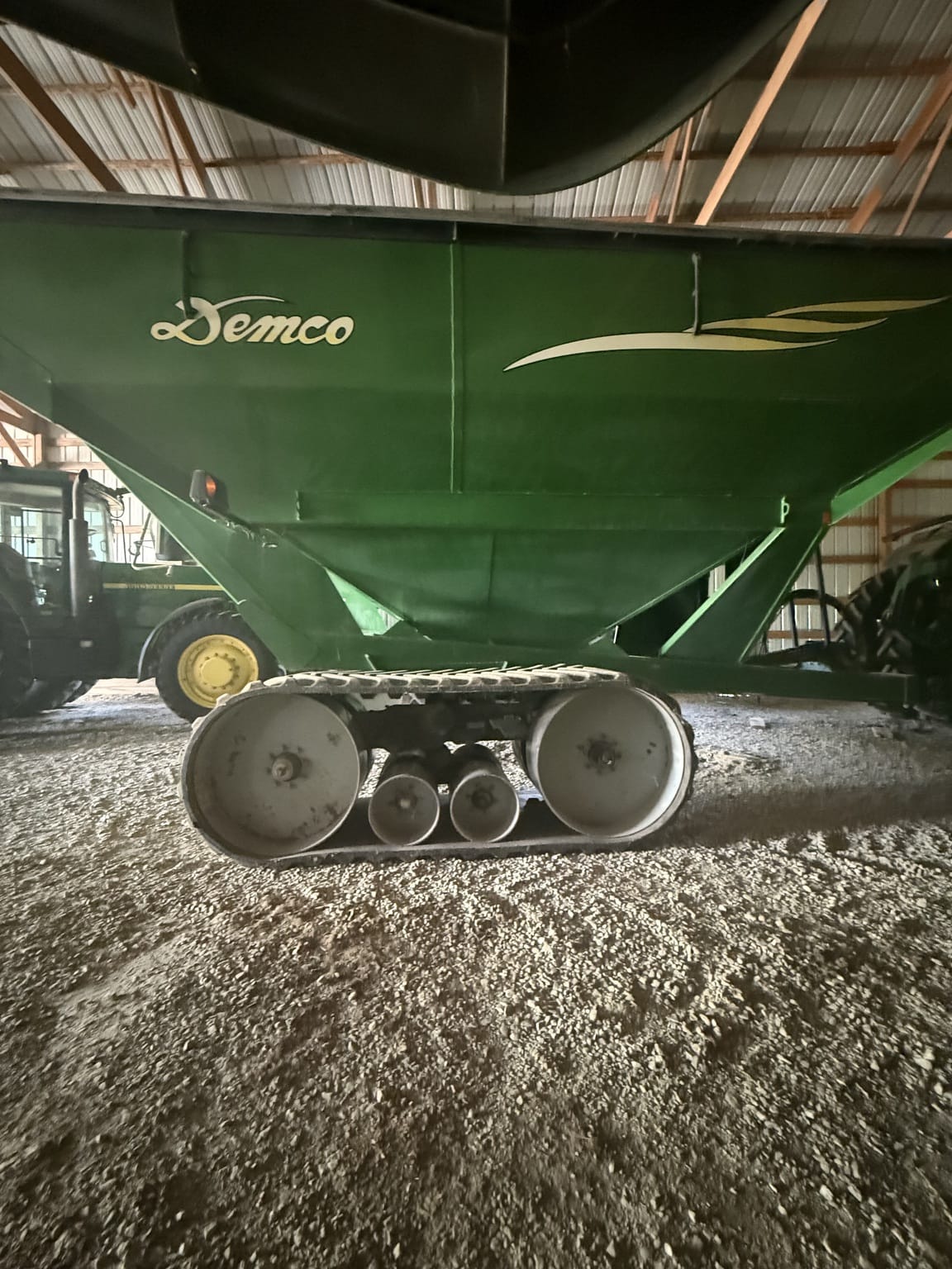 2007 Demco 950 Image
