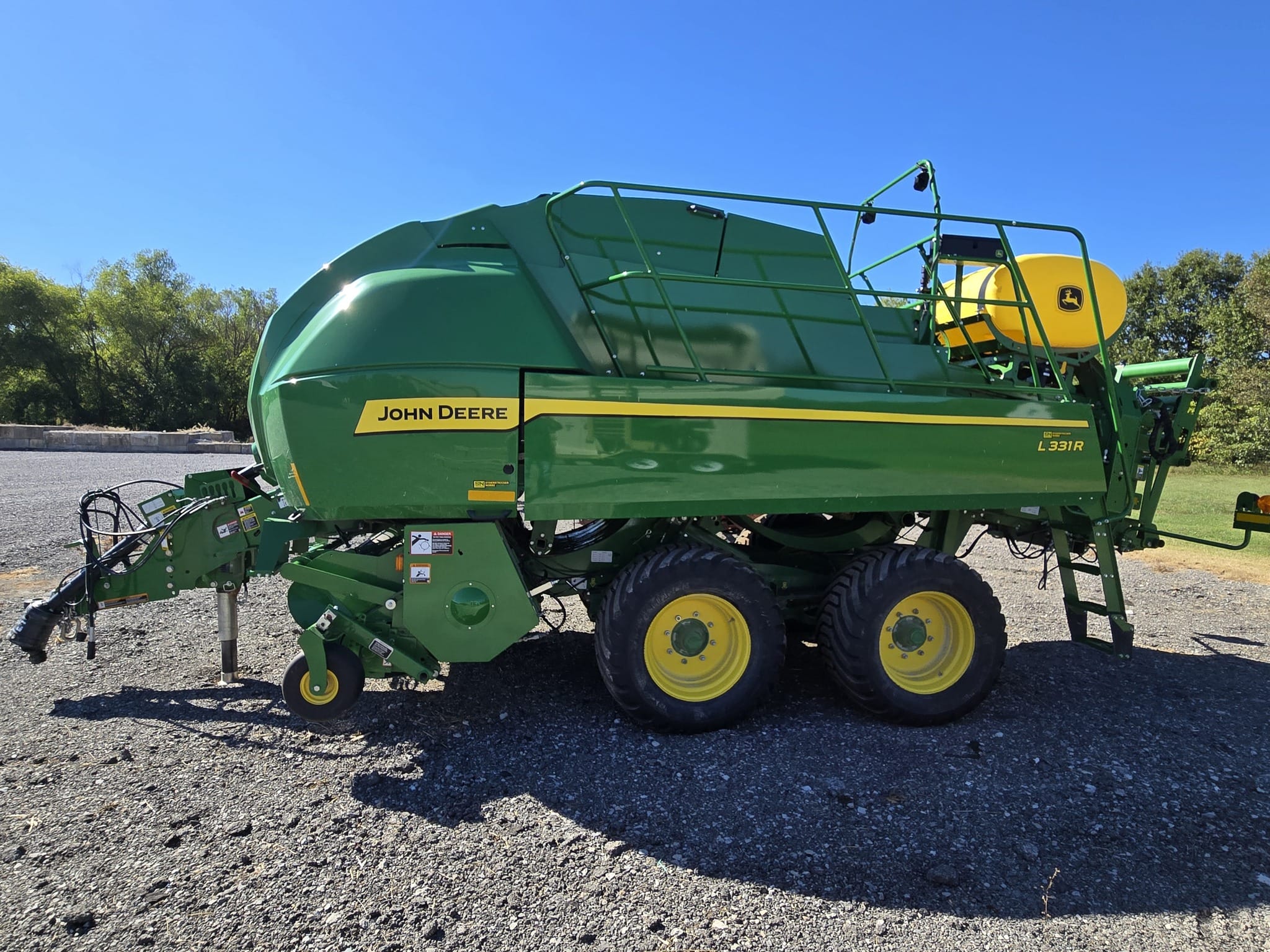 2024 John Deere L331R Image