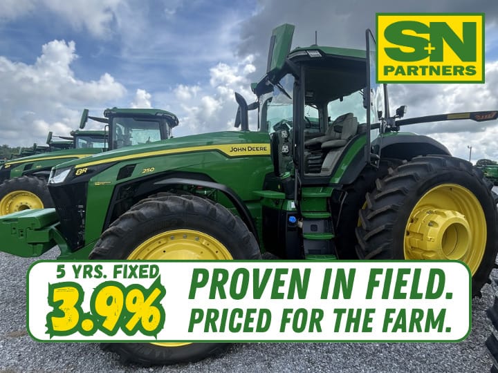 2024 John Deere 8R 250 Image
