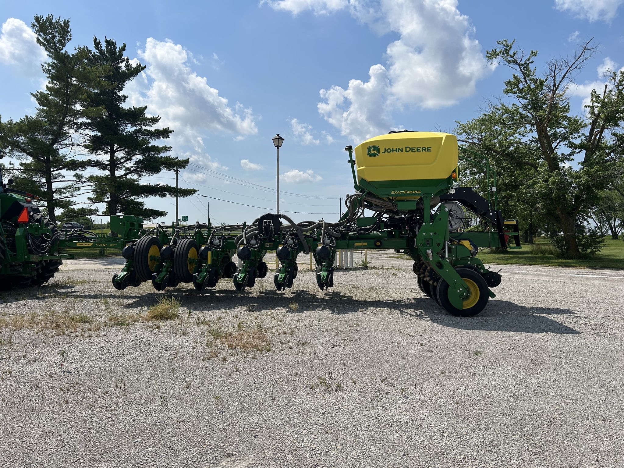 2024 John Deere 1775NT Image