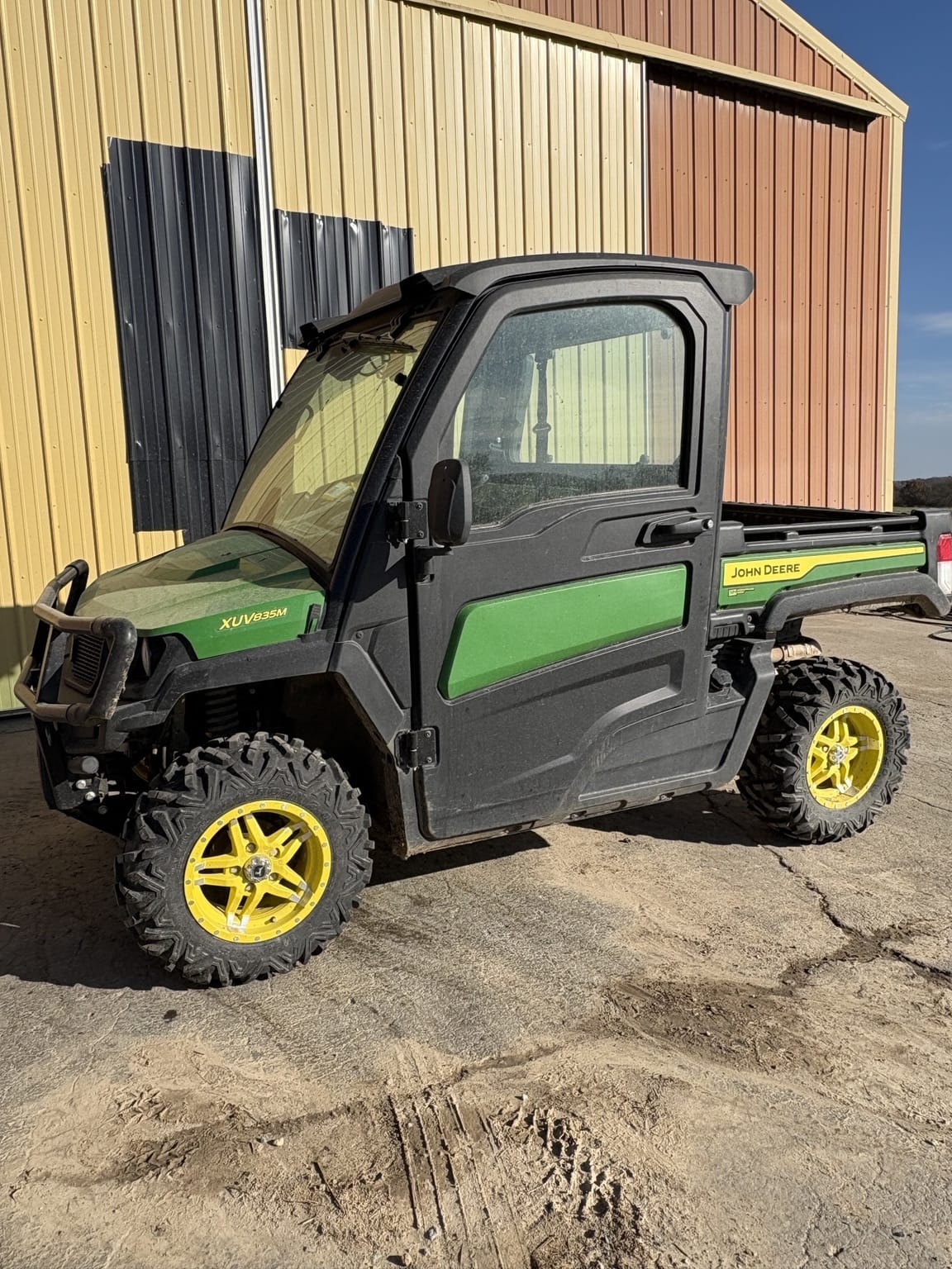 2024 John Deere XUV 835M Image