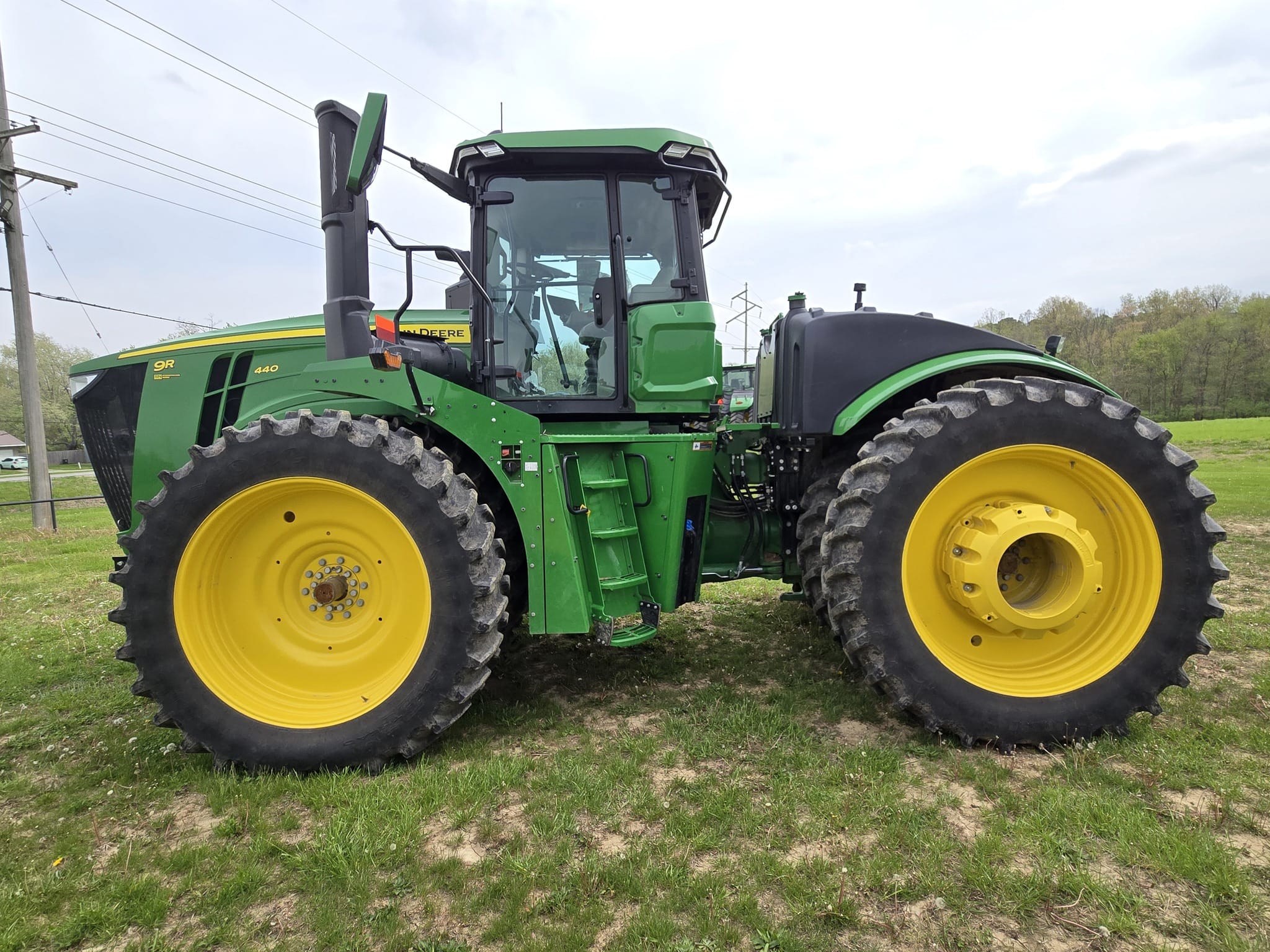 2024 John Deere 9R 440 Image