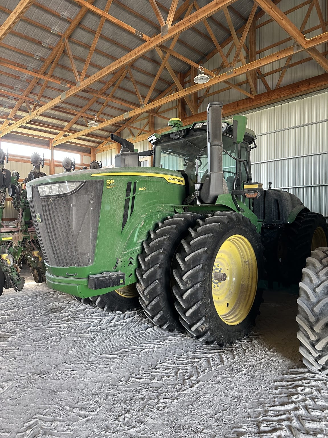 2022 John Deere 9R 440 Image
