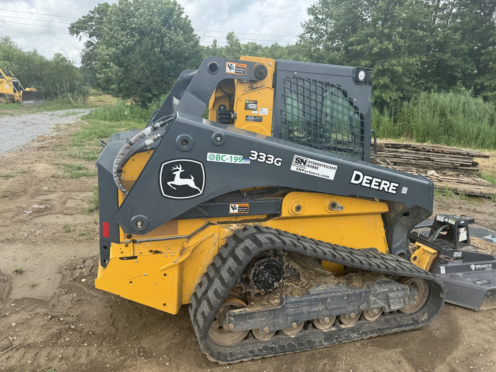 2023 John Deere 333G Image