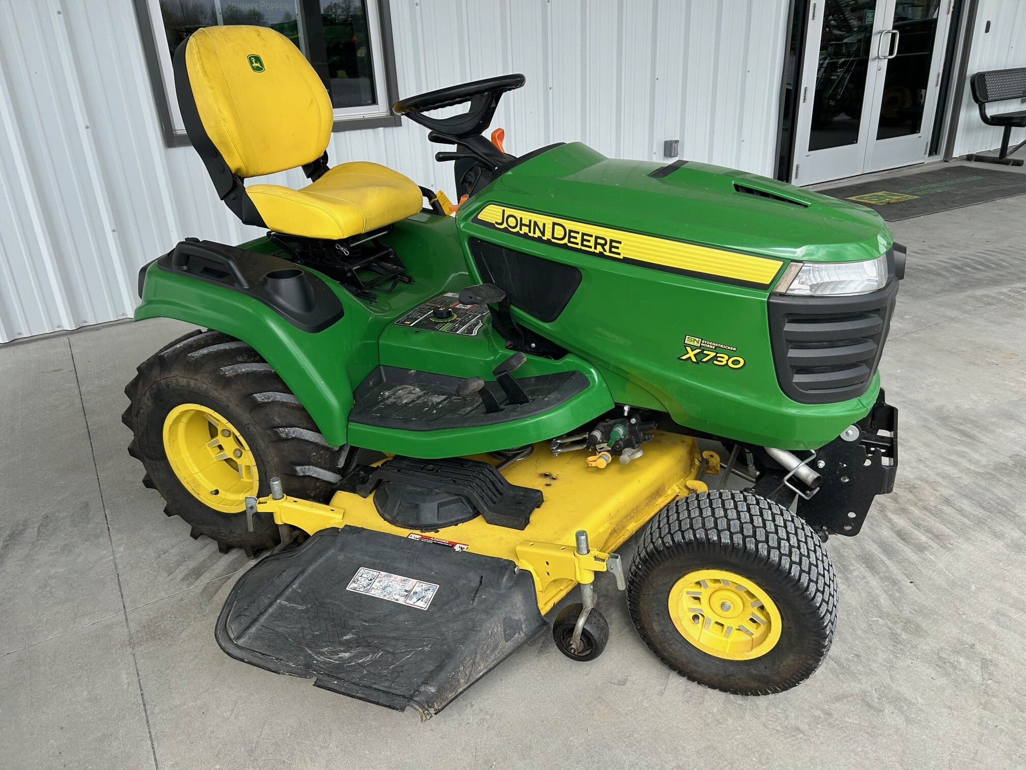 2021 John Deere X730 Image