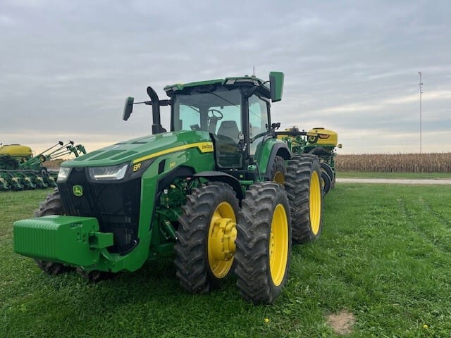 2024 John Deere 8R 340 Image