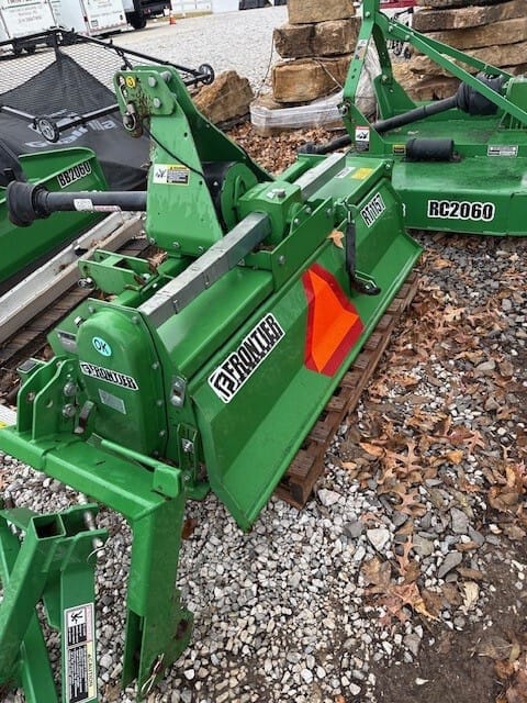 2014 Frontier RT1157 Image