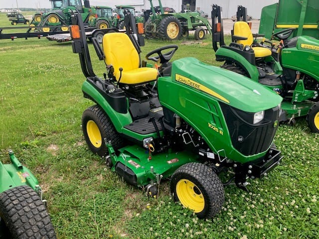 2019 John Deere 1025R Image