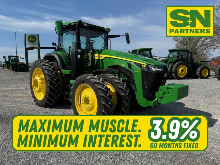 2024 John Deere 8R 250 Image