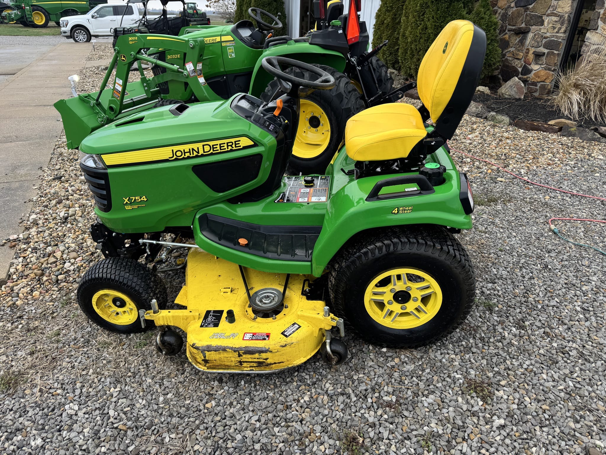 2023 John Deere X754 Image
