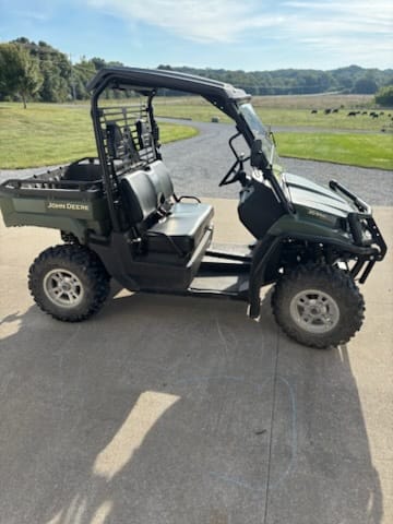 2012 John Deere XUV 550 GREEN Image