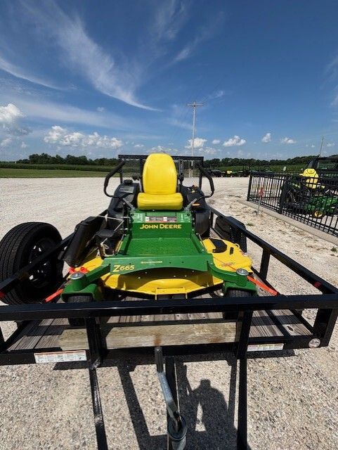 2015 John Deere Z665 Image