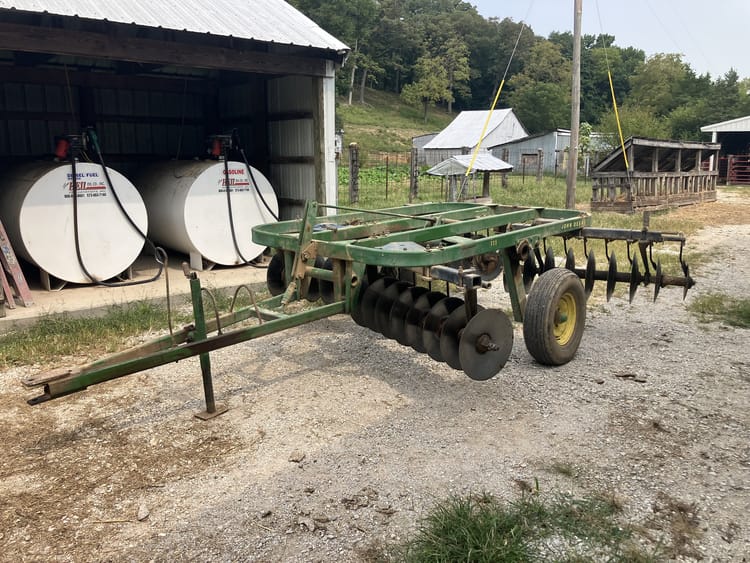 1978 John Deere 100 Image