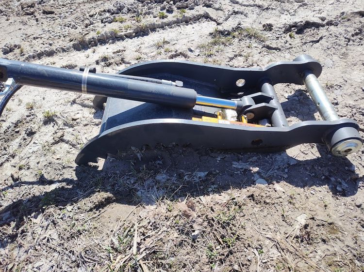 2024 John Deere clamp Image