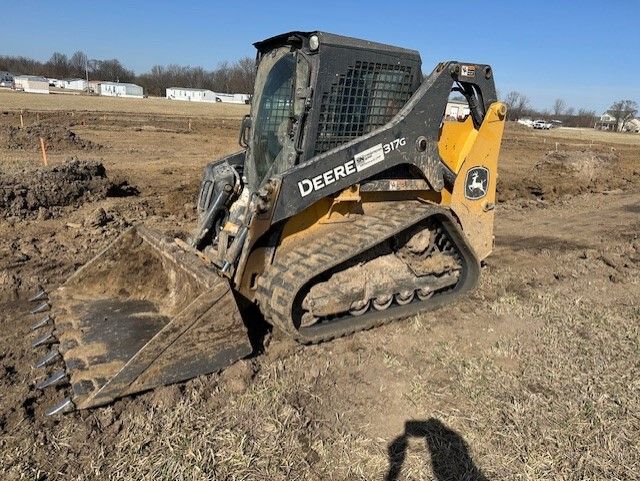 2022 John Deere 317G Image