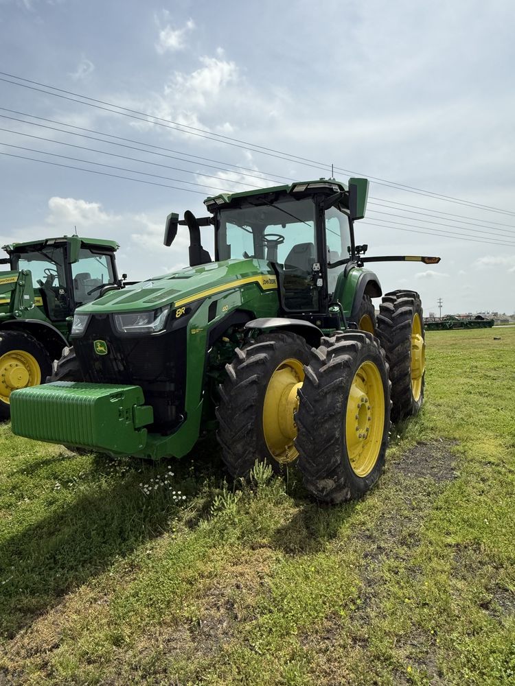 2024 John Deere 8R 410 Image