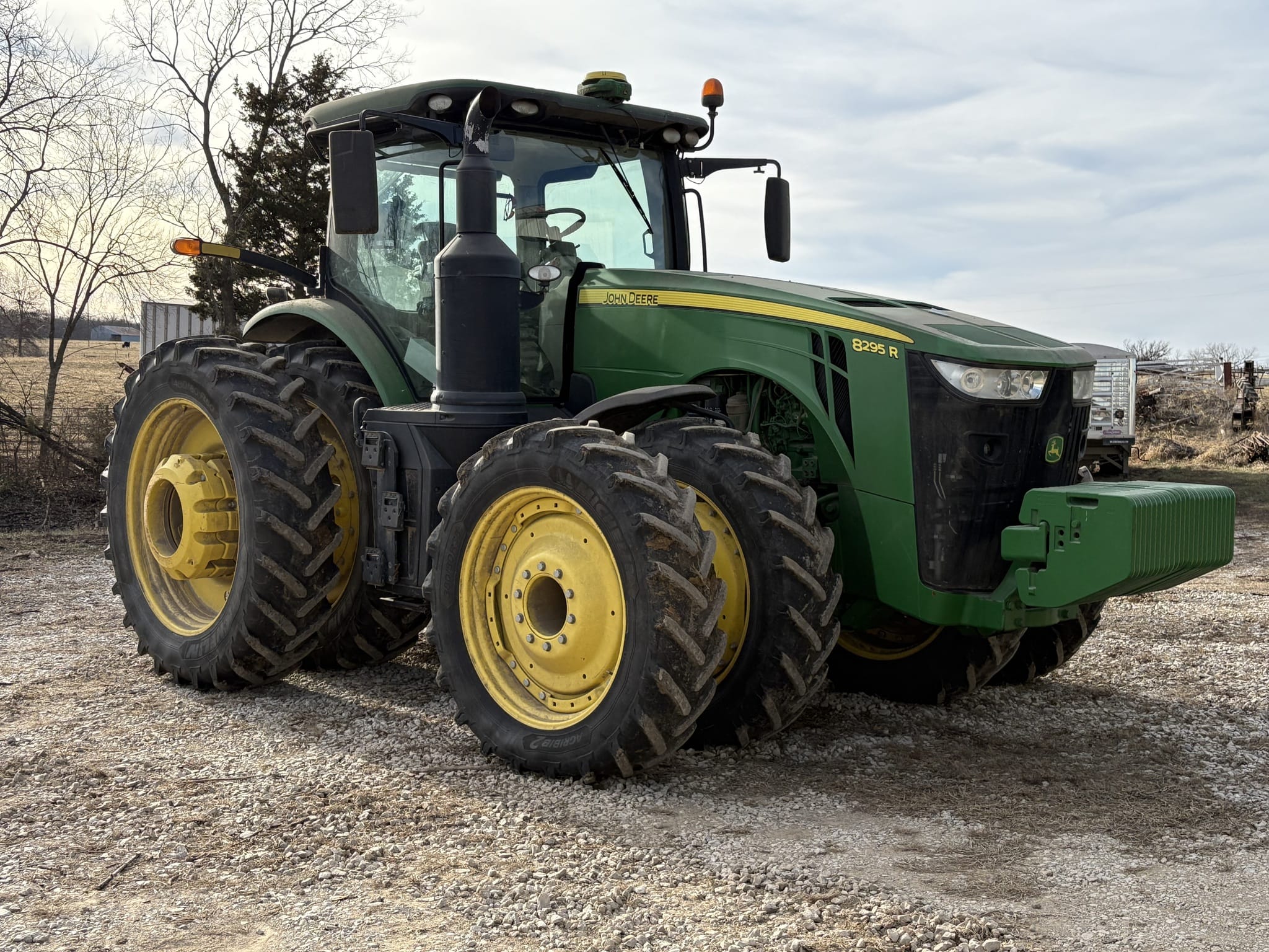 2020 John Deere 8295R Image
