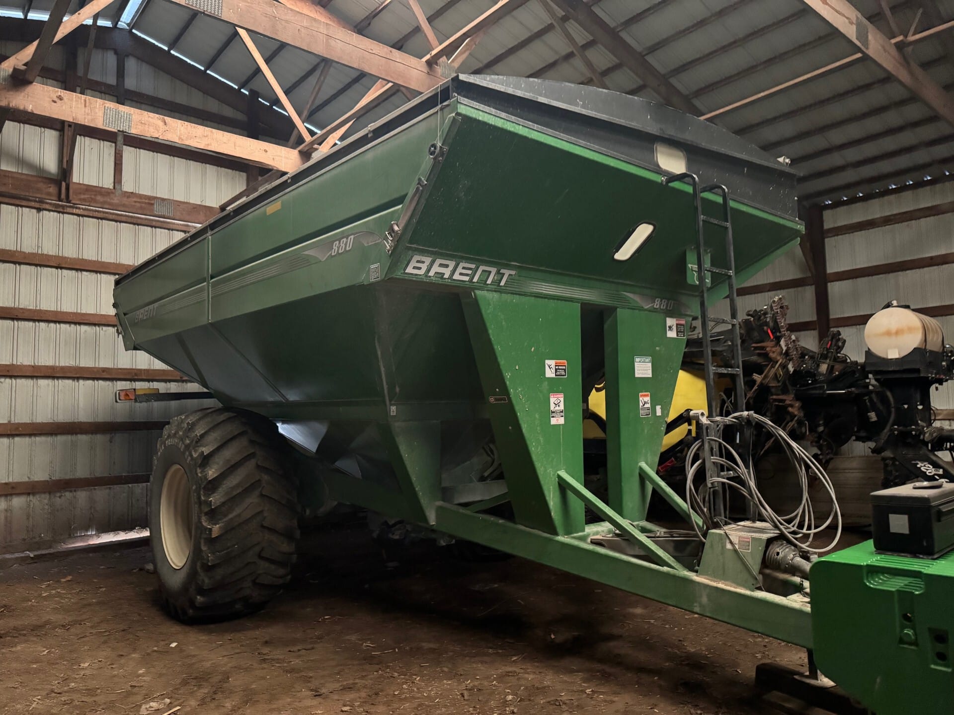 2007 Brent 880 Image