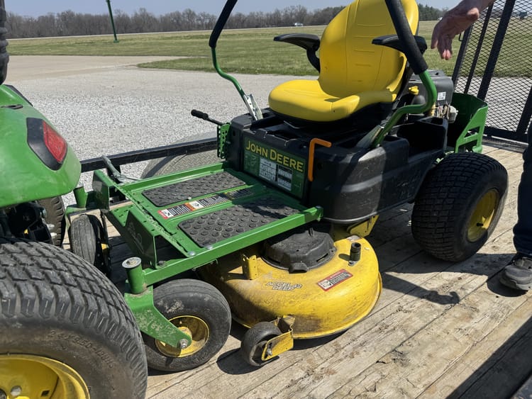 2019 John Deere Z345R Image