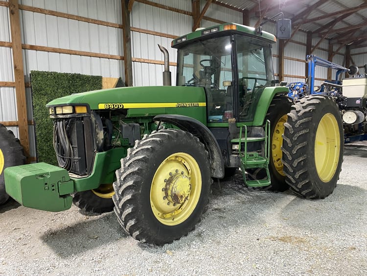 1996 John Deere 8400 Image