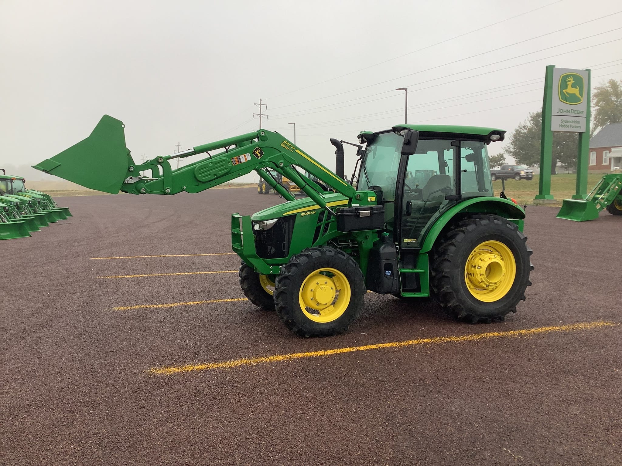 2021 John Deere 5090M Image