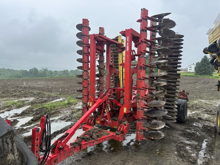 2009 Pottinger TERRADISC 6000T Image