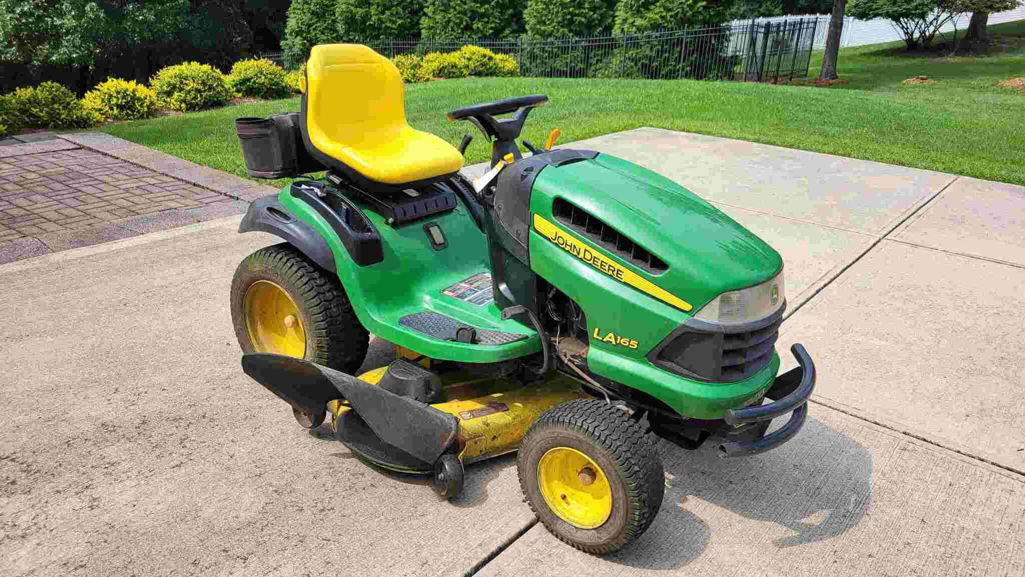 2008 John Deere LA165 Image