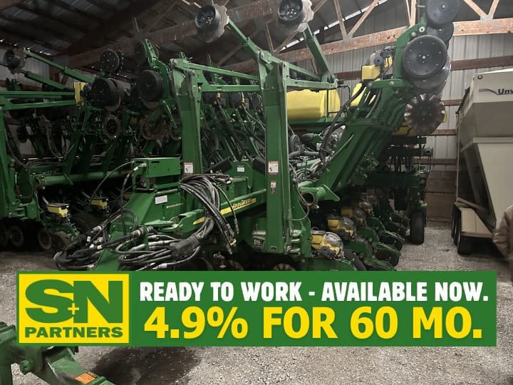 2011 John Deere 1790 Image