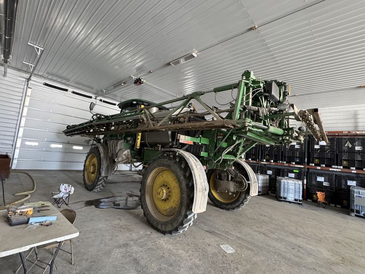 2014 John Deere R4038 Image